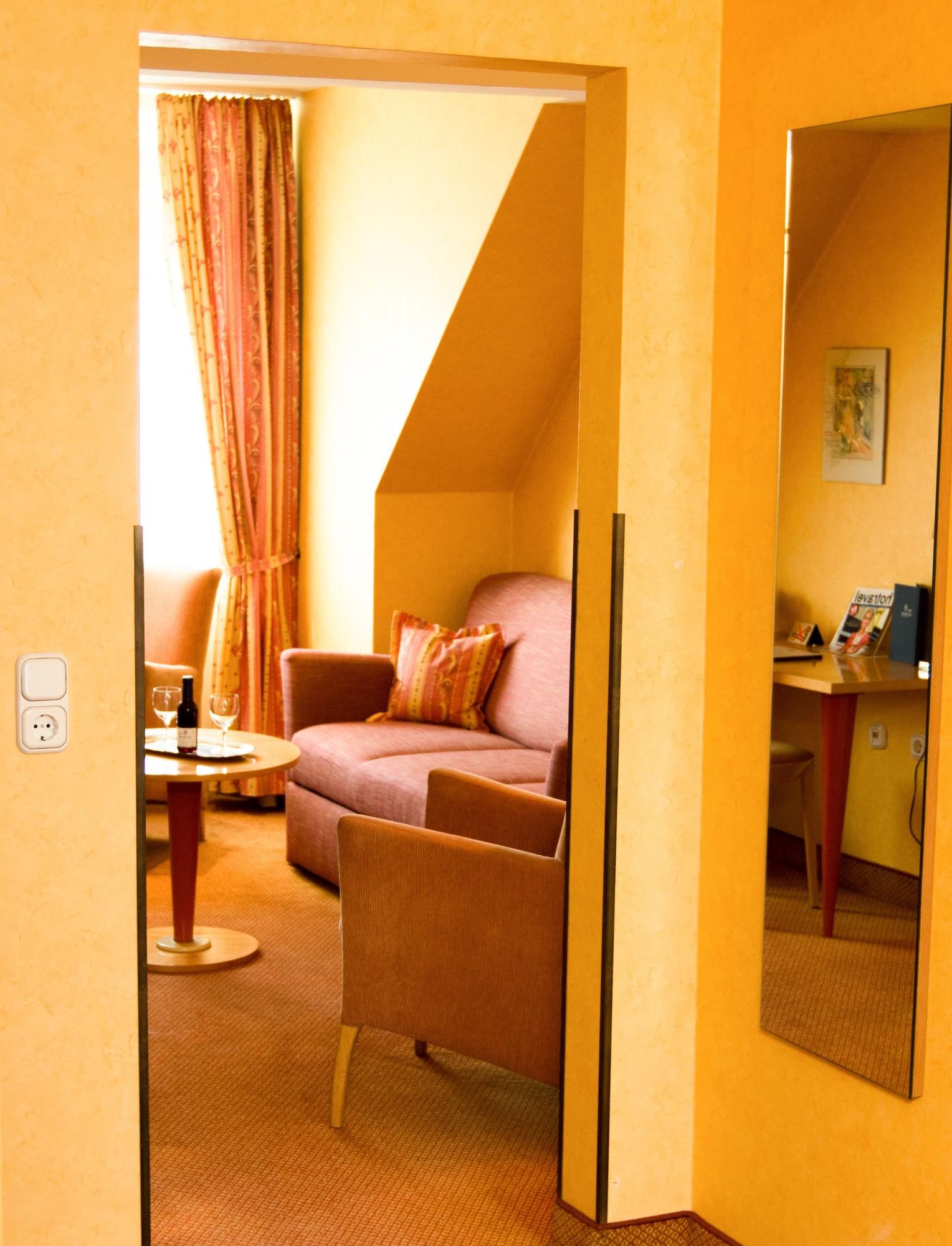 Hotel Stadt Muenchen Дюселдорф Екстериор снимка