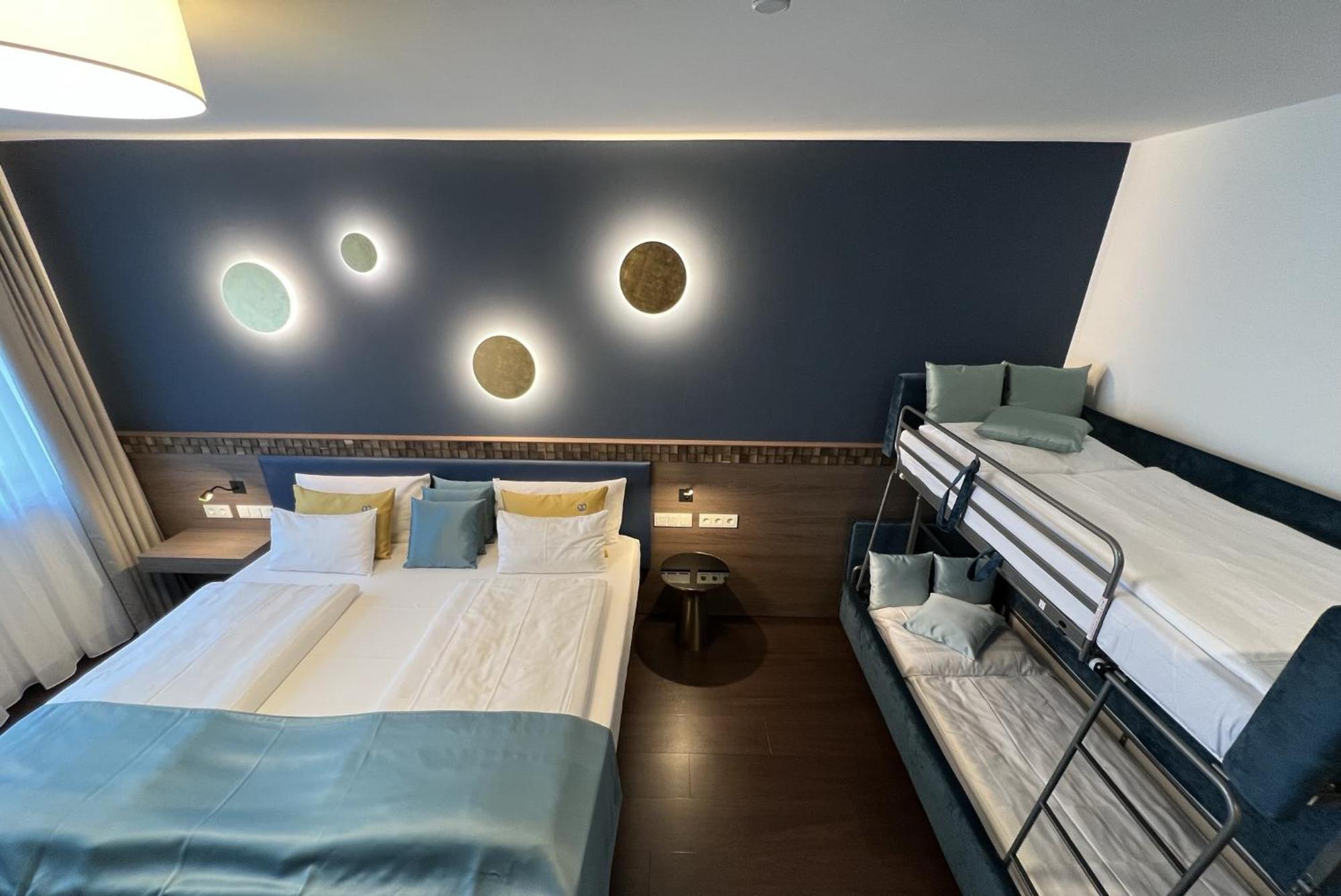 Hotel Stadt Muenchen Дюселдорф Екстериор снимка