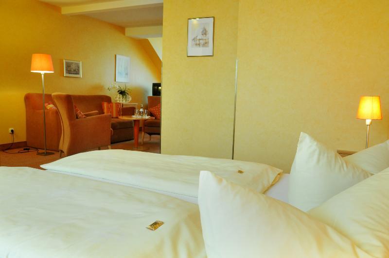 Hotel Stadt Muenchen Дюселдорф Екстериор снимка